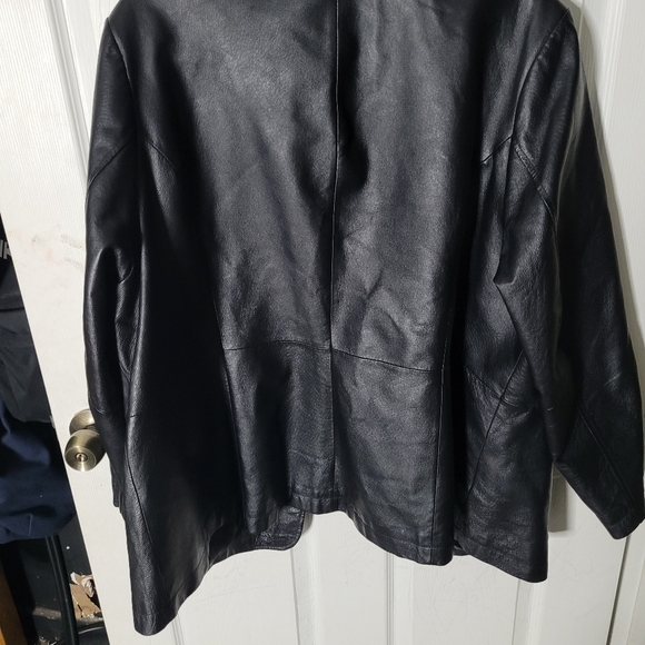 Coat - Picture 2 of 4